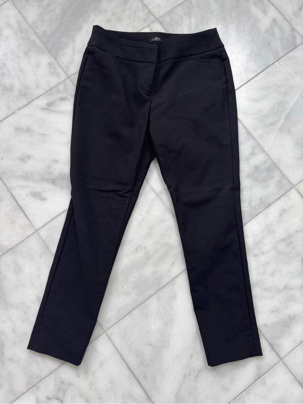 LOFT Black Petite Tech Stretch Skinny Ankle Pants in Julie Fit Size 4P